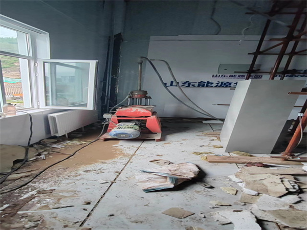 伊州地基基础下沉墙体裂缝加固注浆顶升施工