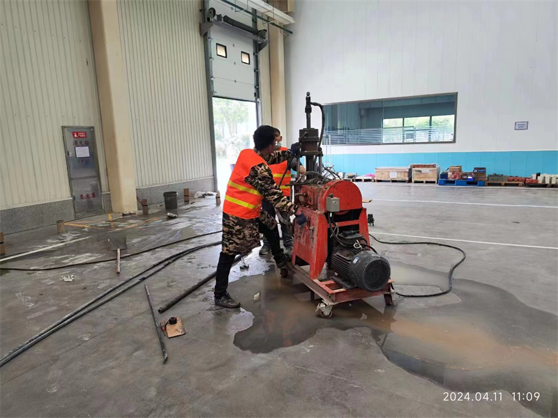 伊州厂房地面下沉塌陷注浆加固施工